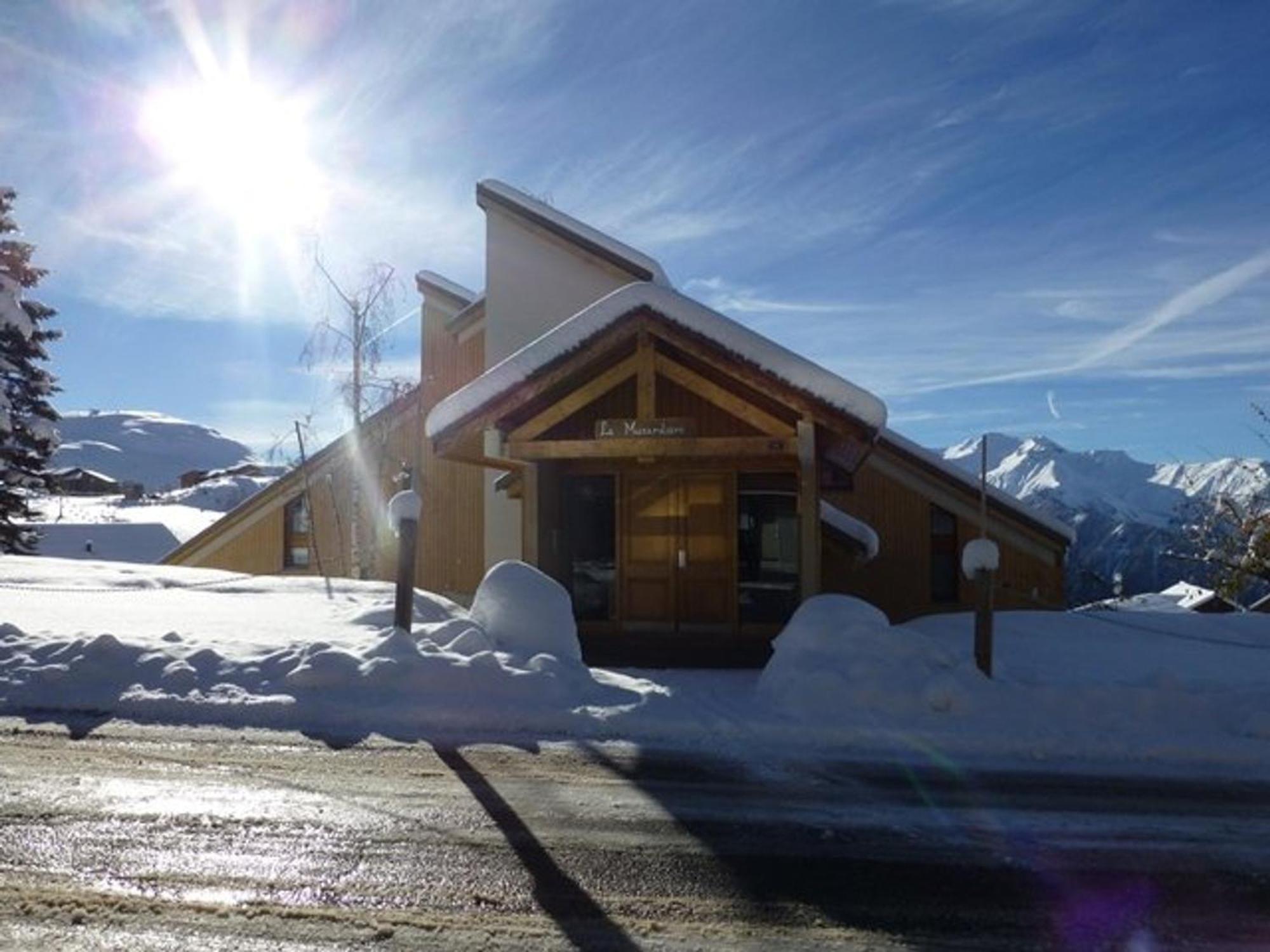 Charmant Studio 4 Pers Avec Balcon, Parking Et Acces Pistes - Alpe D'Huez - Fr-1-405-134 Apartment Exterior photo